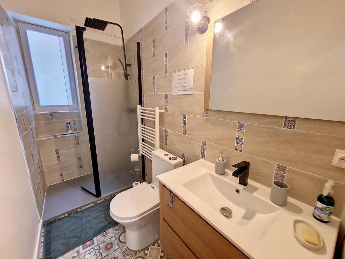 Nimes: Appartement L'Auguste Centre-Ville. エクステリア 写真